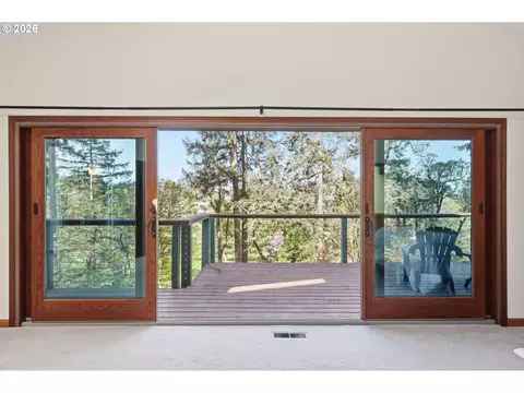 Exterior - 2804 Arline Way, Eugene, OR 97403 photo 1 of 10
