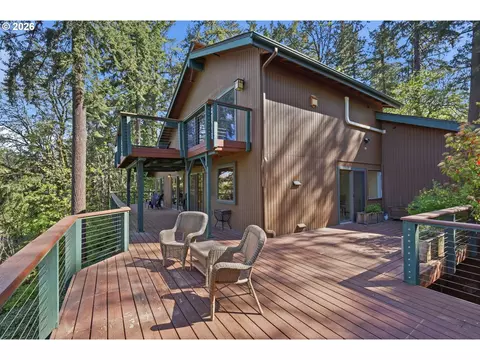 Exterior - 2804 Arline Way, Eugene, OR 97403 photo 4 of 10