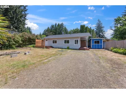 89311 Sutton Lake Dr, Florence, OR 97439