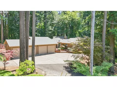 12028 SW Lesser Rd, Portland, OR 97219