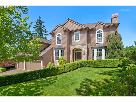8419 NW Hawkins Blvd, Portland, OR 97229
