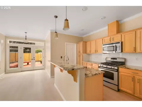 Kitchen - 1871 Heitzman Way, Eugene, OR 97402 photo 1 of 3