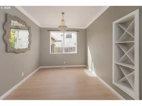 Living - 1871 Heitzman Way, Eugene, OR 97402 photo 1 of 6