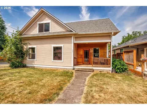 901 N Main Ave, Ridgefield, WA 98642