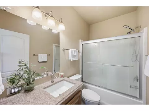 Bath - 1282 E 3rd St #59, Lafayette, OR 97127 photo 1 of 3