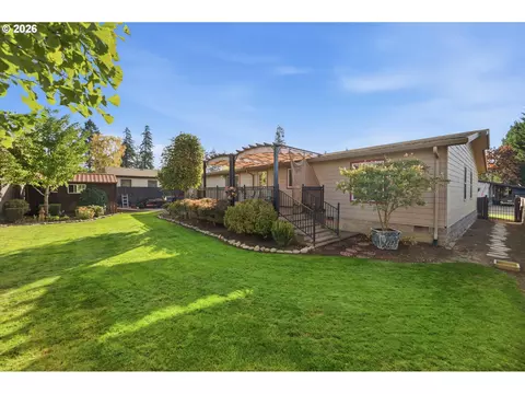 Exterior - 1282 E 3rd St #59, Lafayette, OR 97127 photo 6 of 9
