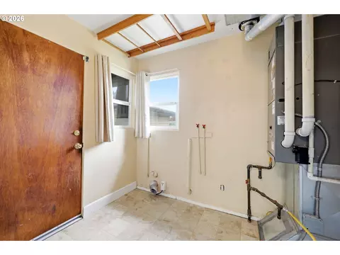 Other - 18121 SE Langensand Rd, Sandy, OR 97055 photo 2 of 6