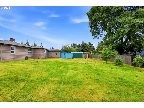 Exterior - 18121 SE Langensand Rd, Sandy, OR 97055 photo 3 of 6
