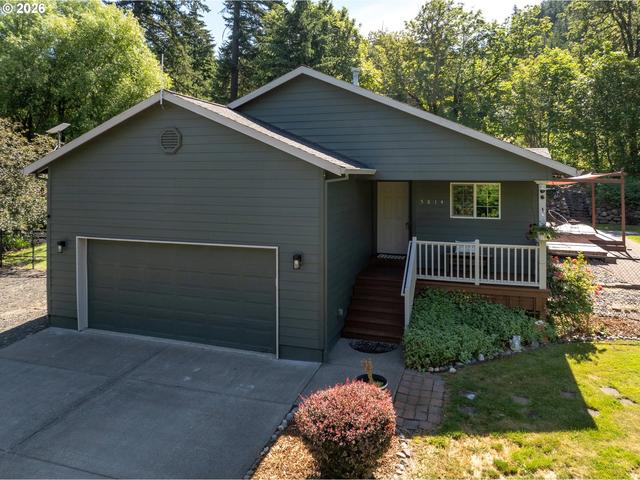 5814 Iowa Dr, Hood River, OR 97031