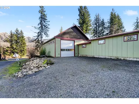Exterior - 32365 N Fork Rd, Lyons, OR 97358 photo 7 of 13
