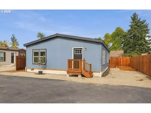 Other - 4924 E St, Springfield, OR 97478 photo 2 of 10