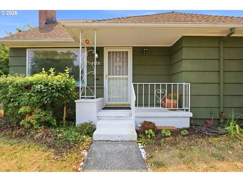 9128 SE Market St, Portland, OR 97216
