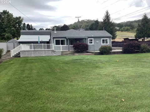 122 Grassy Ln, Roseburg, OR 97470