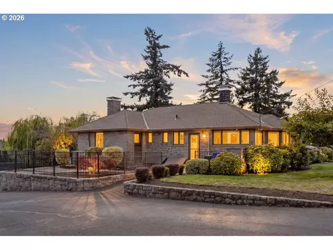 7202 SE King Rd, Milwaukie, OR 97222