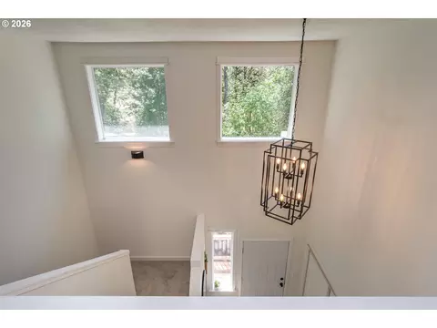 Entry Way - 492 Terrace Dr, Glide, OR 97443 photo 5 of 6