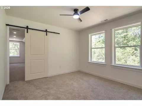 Bedroom - 492 Terrace Dr, Glide, OR 97443 photo 4 of 5