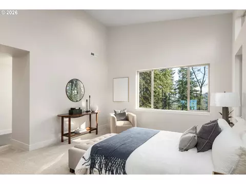 Bedroom - 2969 Capital Dr, Eugene, OR 97403 photo 2 of 4
