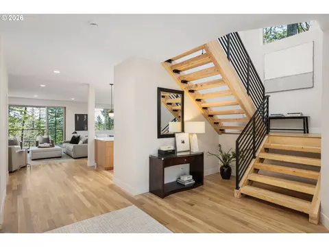Entry Way - 2969 Capital Dr, Eugene, OR 97403 photo 3 of 7