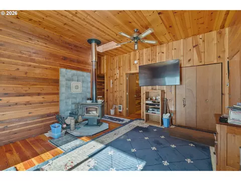Other - 711 H Ave, Powers, OR 97466 photo 2 of 26