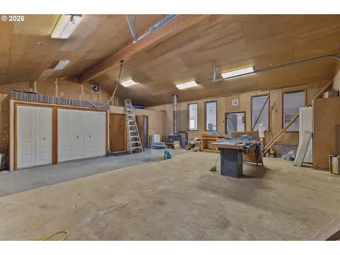 Other - 711 H Ave, Powers, OR 97466 photo 21 of 26