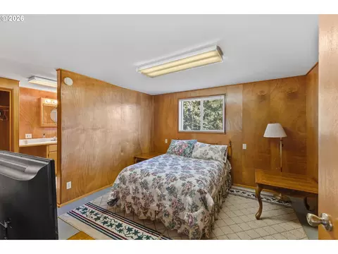 Bedroom - 711 H Ave, Powers, OR 97466 photo 3 of 3