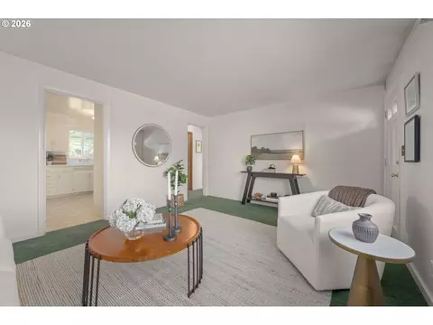 Living - 356 W 21st Ave, Eugene, OR 97405 photo 2 of 4