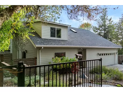 8621 SW 59th Ave, Portland, OR 97219