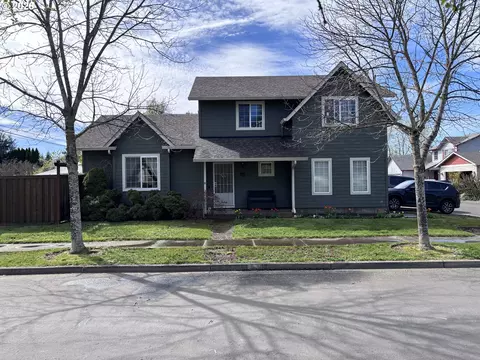 2029 Plentywood Ln, Eugene, OR 97404