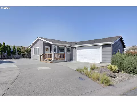 16500 SE 1st St #170, Vancouver, WA 98684