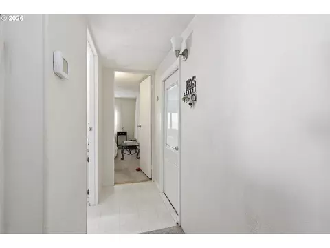 Entry Way - 5335 Main St #10, Springfield, OR 97478 photo 1 of 1