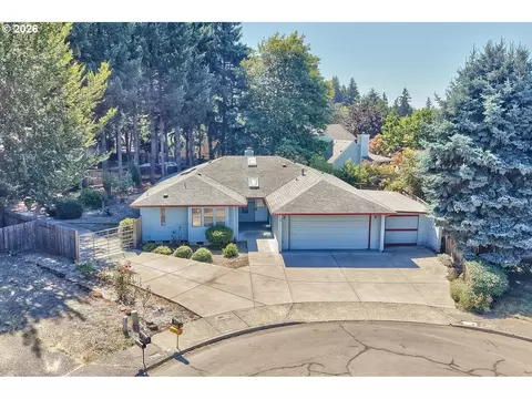 7700 SW Tournament Ct, Wilsonville, OR 97070
