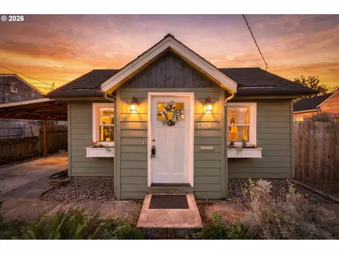 5304 SE Rural St, Portland, OR 97206