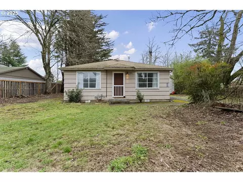 16424 SE Lincoln St, Portland, OR 97233