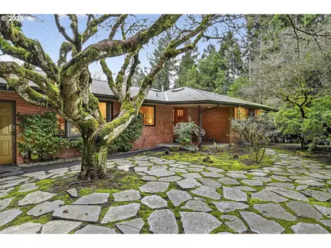 10710 S Moapa Ave, Portland, OR 97219