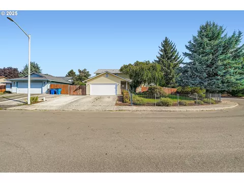 14218 NE 69th St, Vancouver, WA 98682
