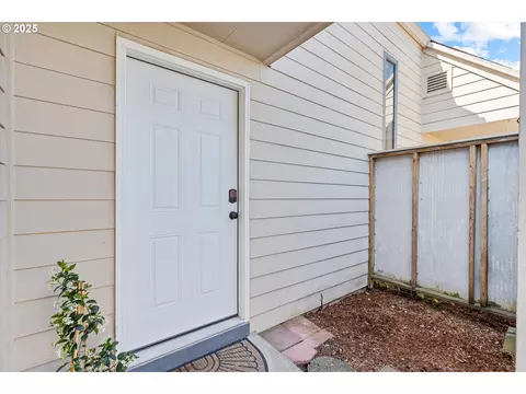 Other - 251 NE Village Squire Ave #2, Gresham, OR 97030 photo 3 of 7