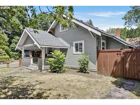 Exterior - 1259 Monroe St, Eugene, OR 97402 photo 5 of 6
