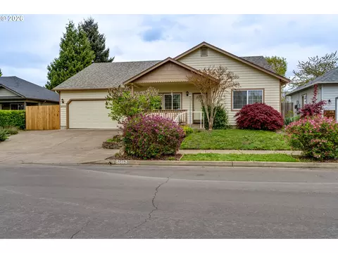 Exterior - 3513 Kendra St, Eugene, OR 97404 photo 2 of 6