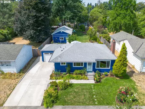 4027 SE 102nd Ave, Portland, OR 97266