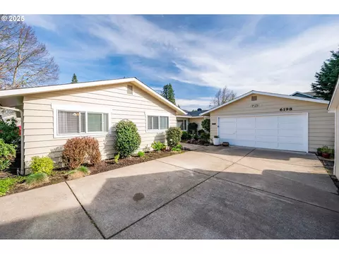 6198 SE Lois St, Hillsboro, OR 97123