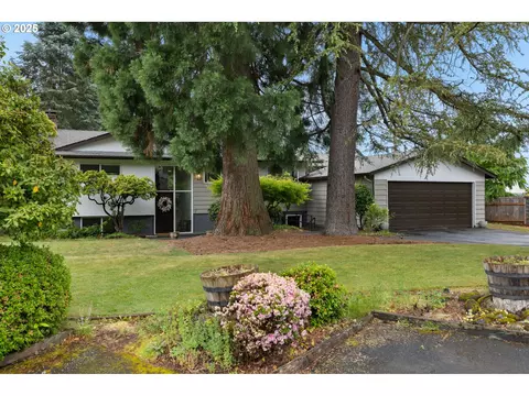 8205 SE Middle Way, Vancouver, WA 98664