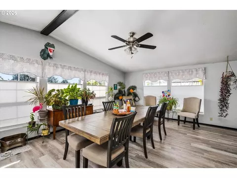 Dining - 1699 N Terry St #107, Eugene, OR 97402 photo 3 of 4