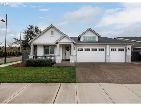 8190 SE Hayloft St, Hillsboro, OR 97123