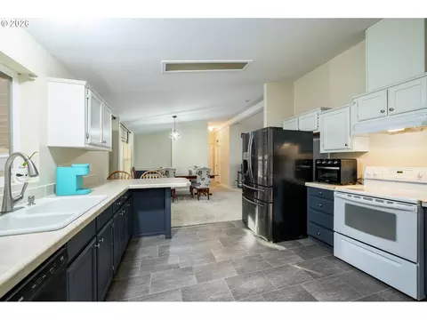 1282 E 3rd St #83, Lafayette, OR 97127 photo 13