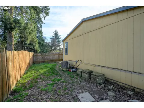 1282 E 3rd St #83, Lafayette, OR 97127 photo 45