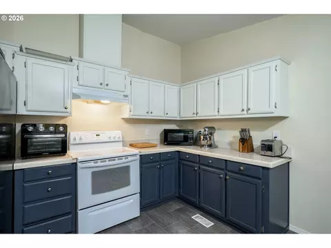 1282 E 3rd St #83, Lafayette, OR 97127 photo 15