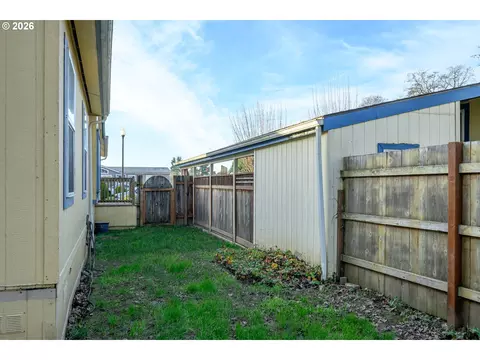 1282 E 3rd St #83, Lafayette, OR 97127 photo 44