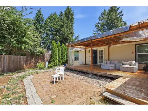 621 Westlog St, Yoncalla, OR 97499 photo 25