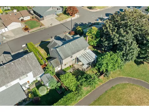 2547 NE Beech Ave, Gresham, OR 97030 photo 44
