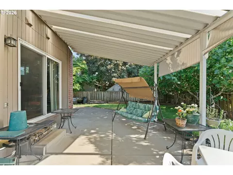 2547 NE Beech Ave, Gresham, OR 97030 photo 42